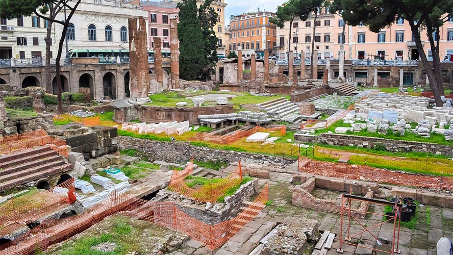 El Área Sacra de Largo di Torre Argentina: El Lugar del Asesinato de Julio César