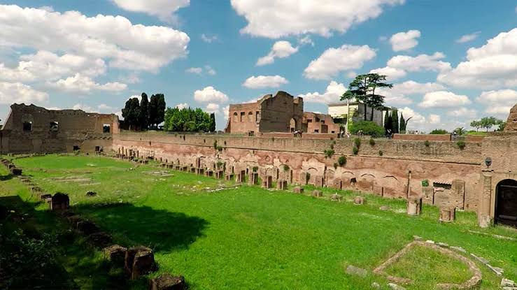 El Monte Palatino: La Colina donde Nació Roma y el Palacio de los Emperadores