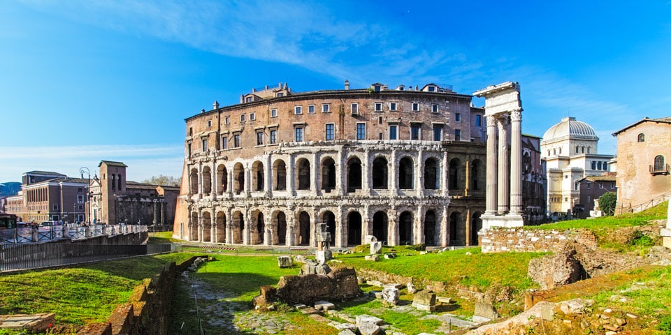 El Teatro de Marcelo: El Anfiteatro Precursor del Coliseo Romano